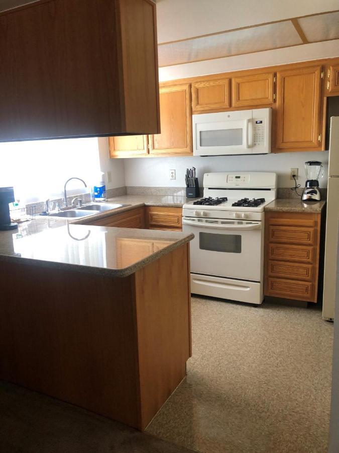 Whispering Meadows Apartments Bakersfield Eksteriør billede