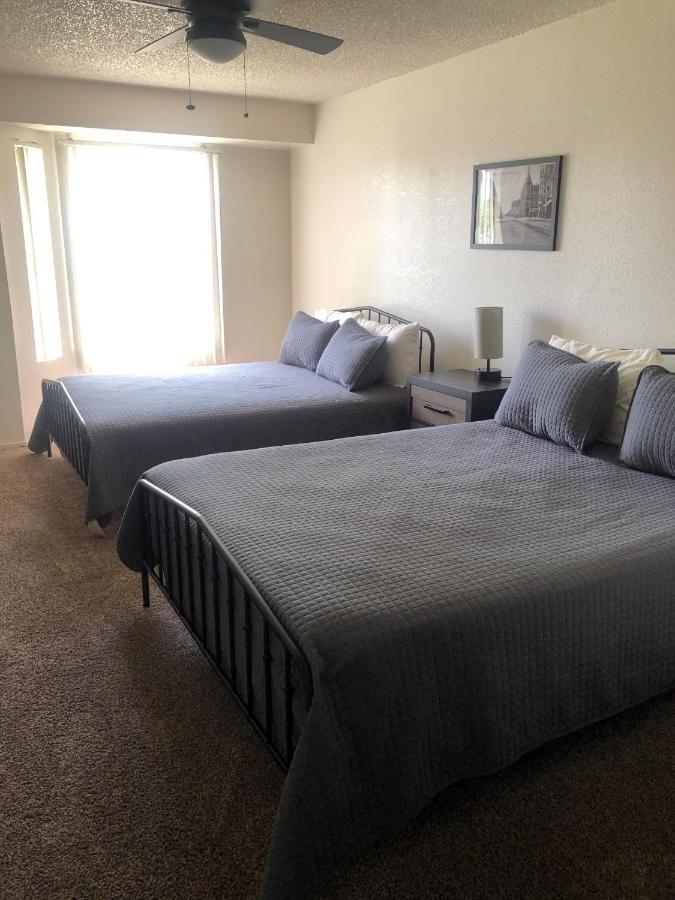 Whispering Meadows Apartments Bakersfield Eksteriør billede